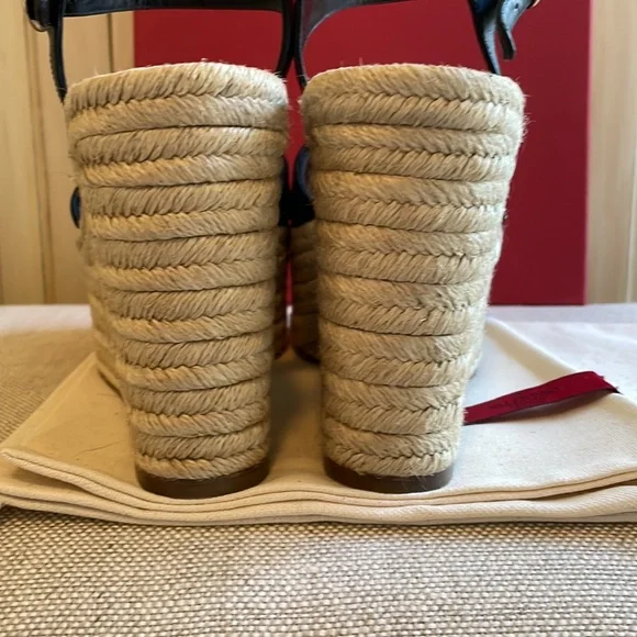 - Valentino Bow Wedge Sandler - Picture 4 of 7